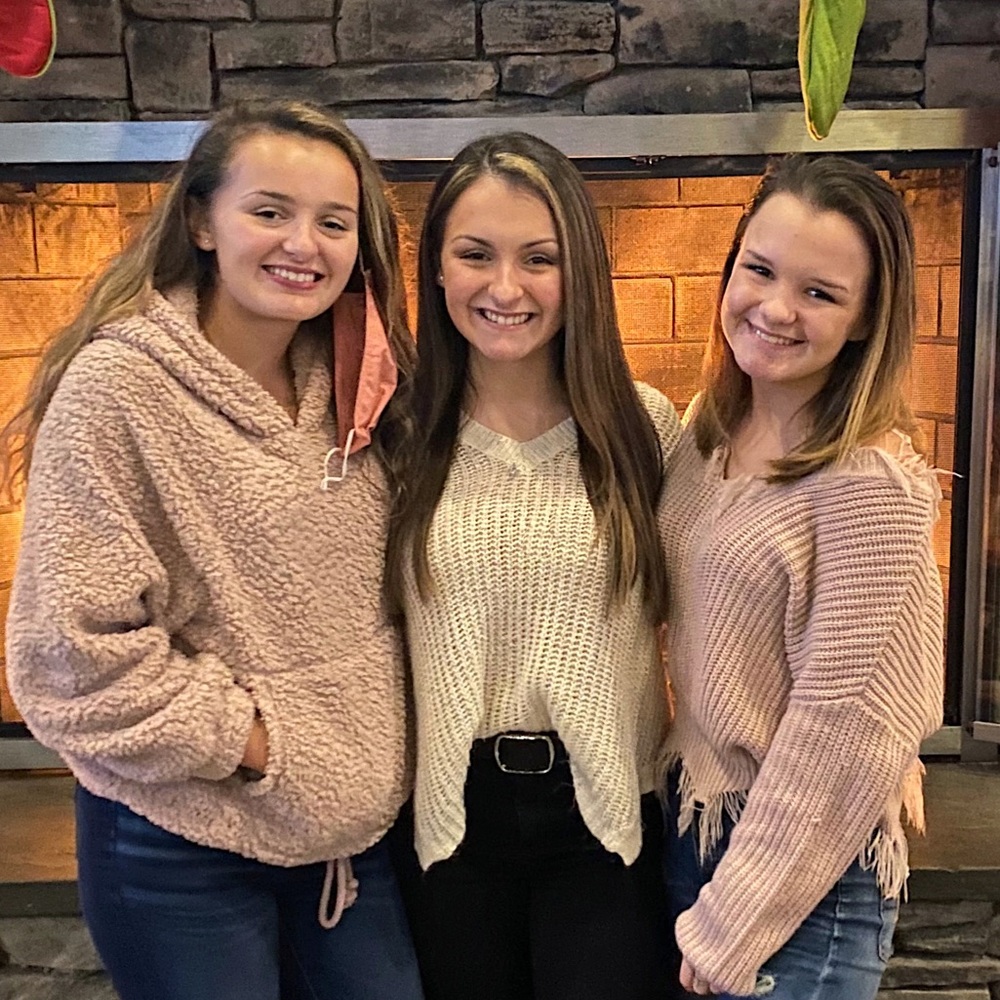 Meet your Posher, Michaela